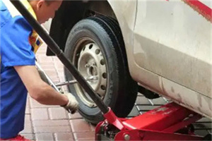 南召附近拖车24小时服务热线电话